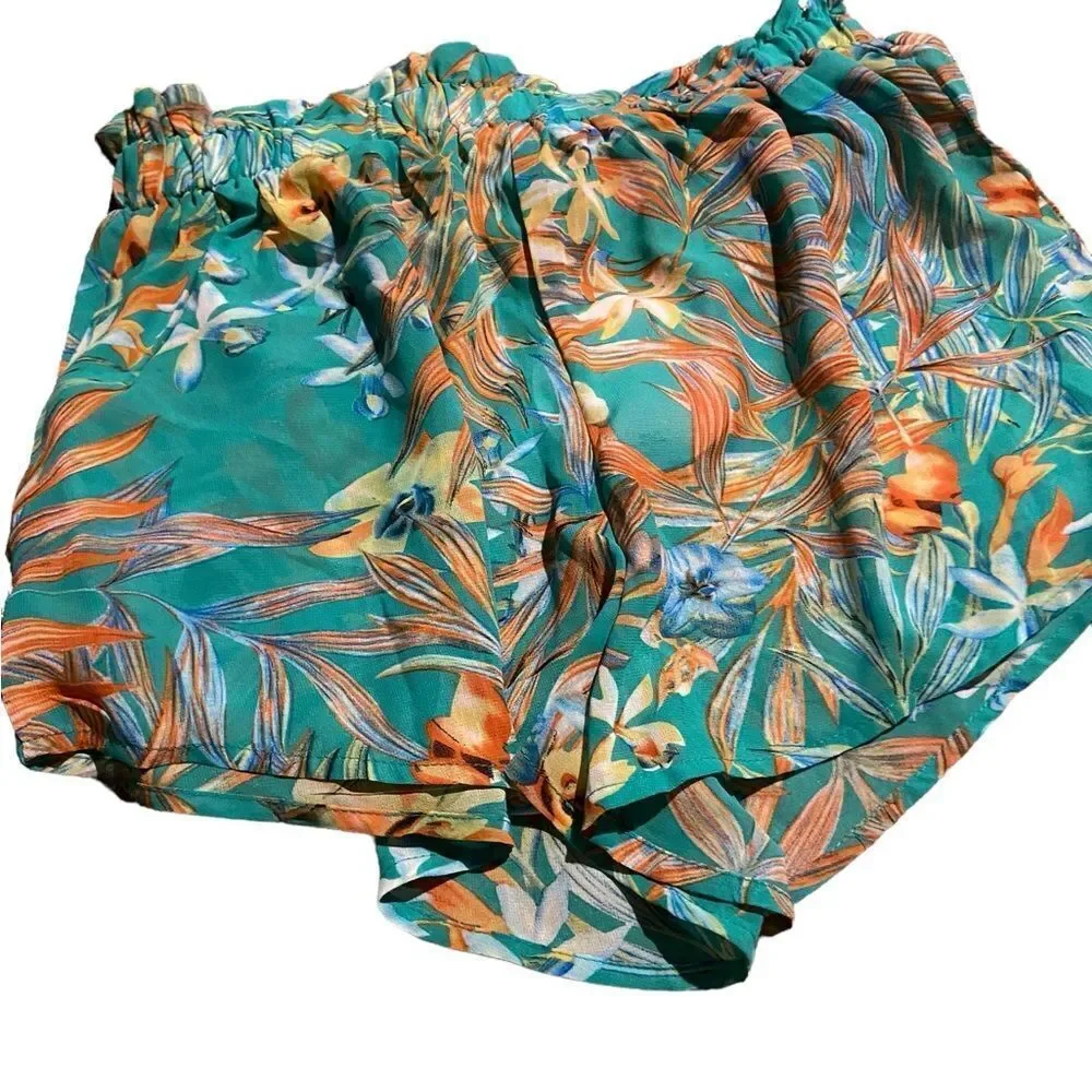 SHEIN Vcay raccolta carta qwesine shirts size medium new with tags